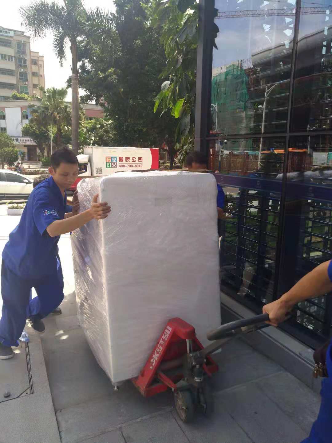 深圳搬家如何收费，组装价格与移动价格费！