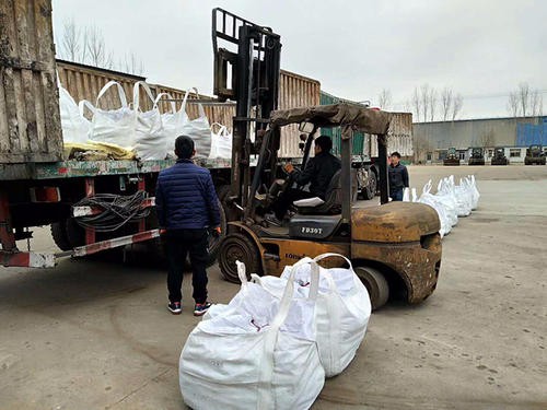 盐田区小梅沙附近的搬家公司首选人生就是博搬家公司